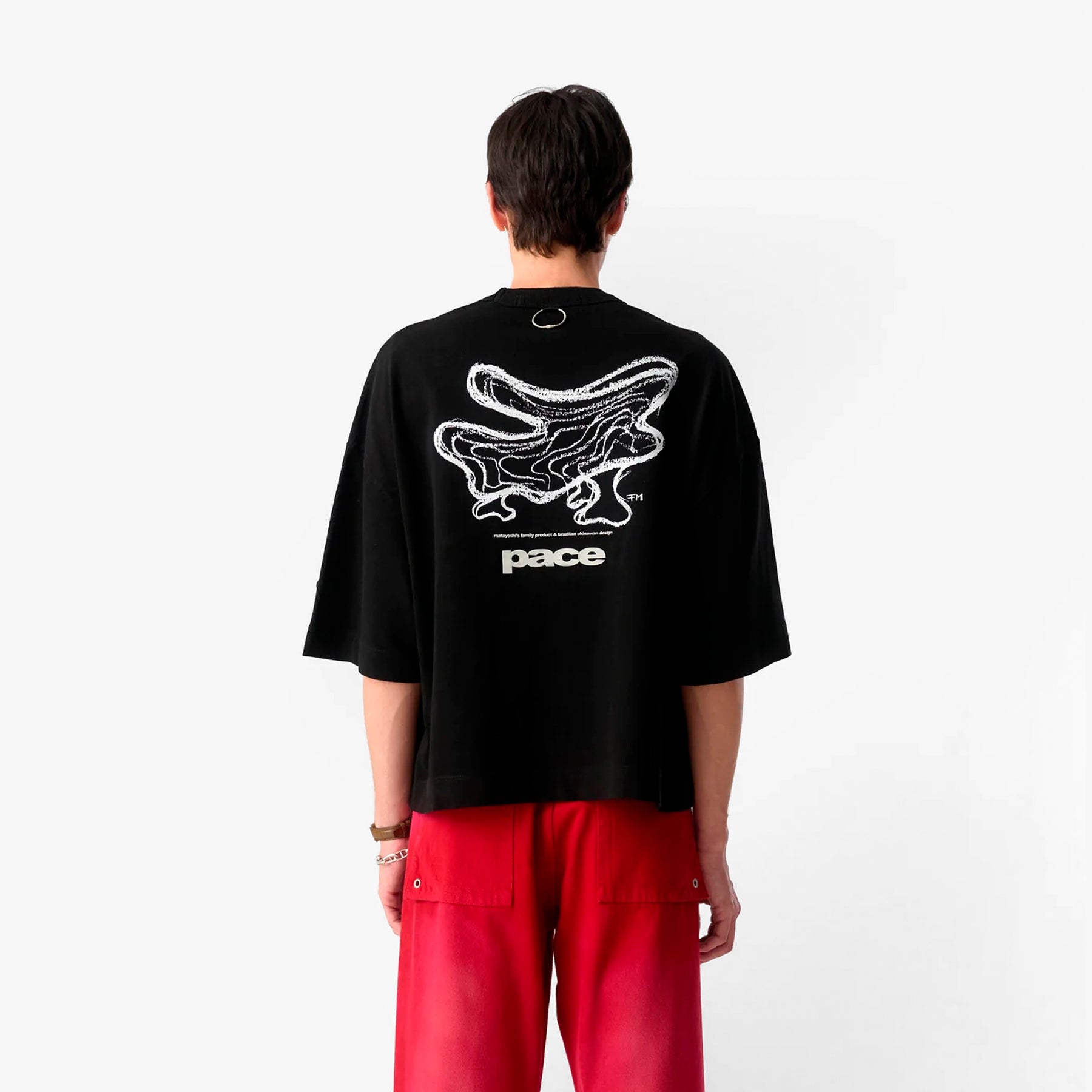 Camiseta “Sunami” Preta
