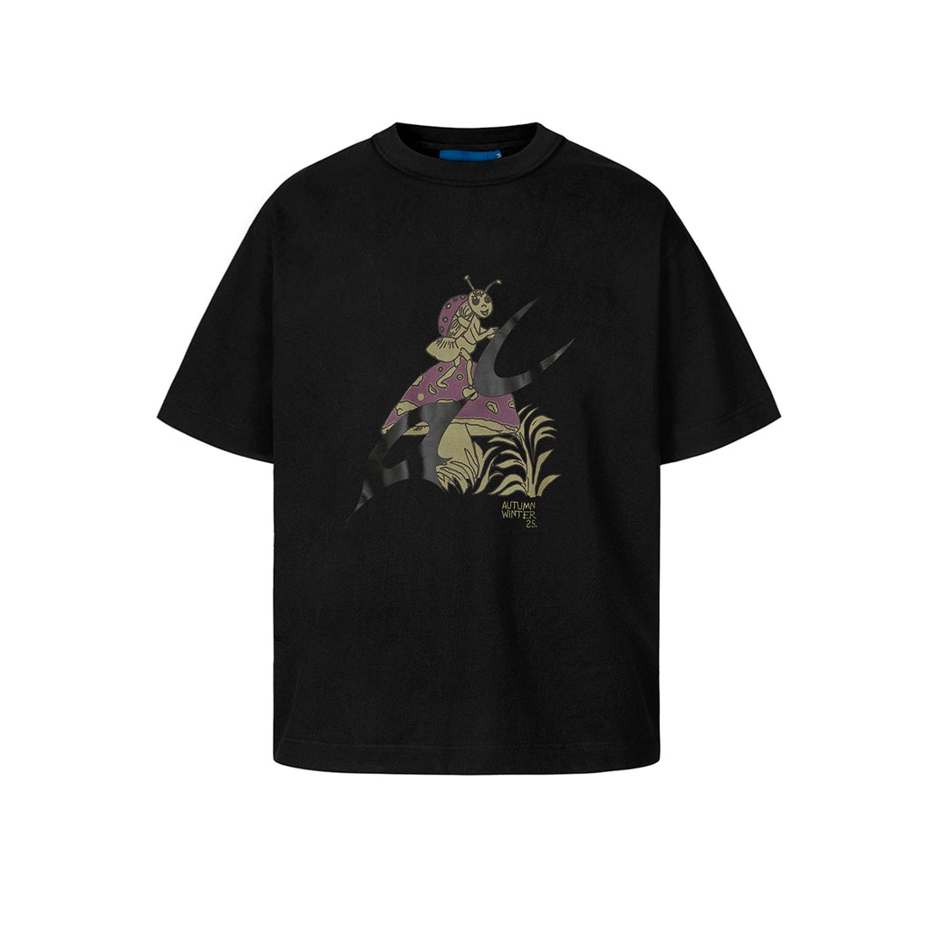 Camiseta “Joaninha” Preta