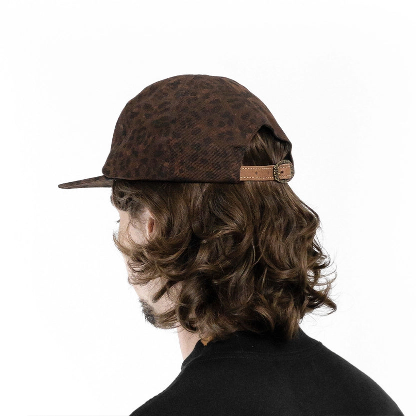 Boné Clássico "C Logo Leopard"