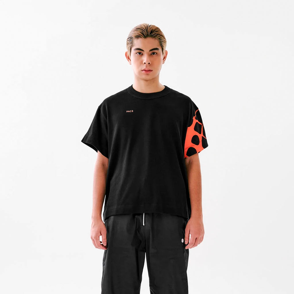 Camiseta “Chladni F.E.W” Preta