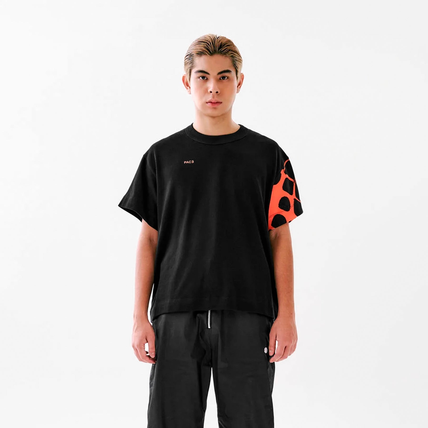 Camiseta “Chladni F.E.W” Preta