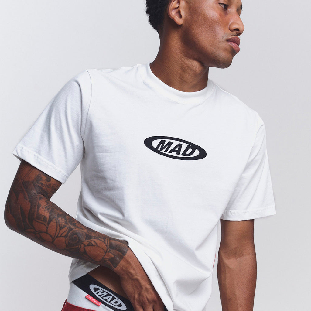 Camiseta “Logo” Branca