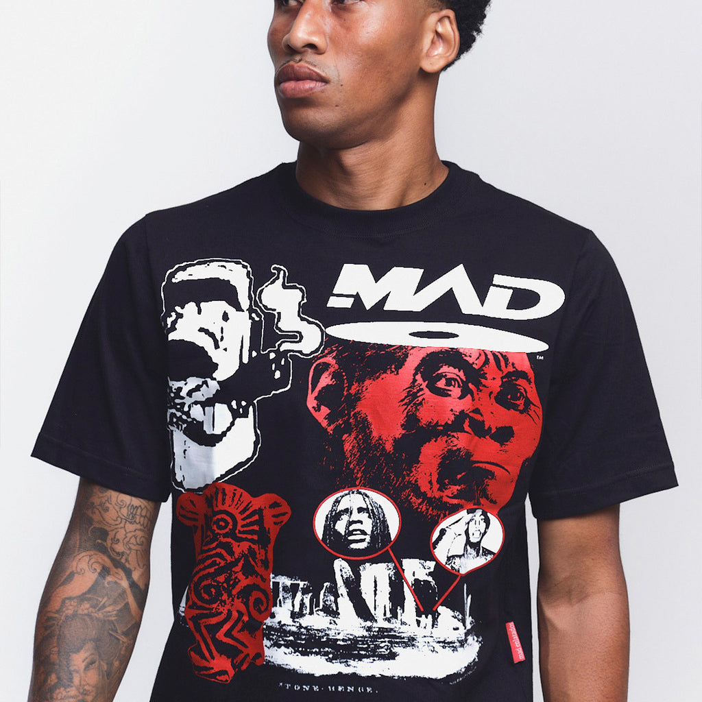 Camiseta “Stone Hand” Preta