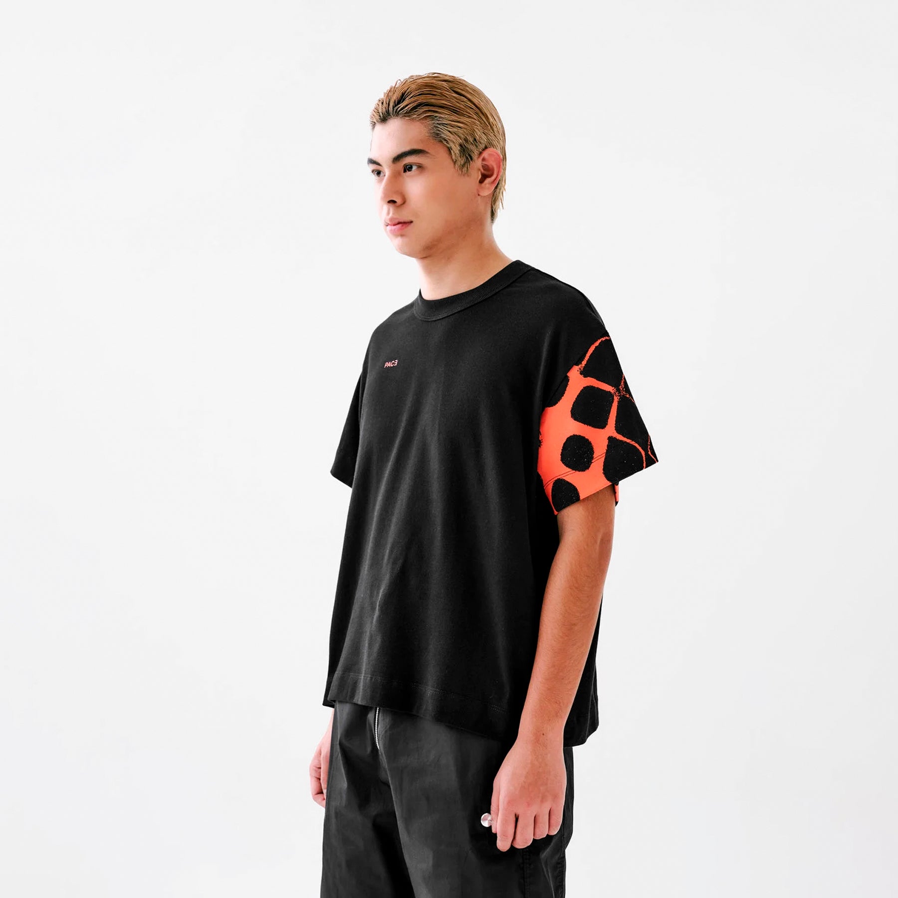 Camiseta “Chladni F.E.W” Preta