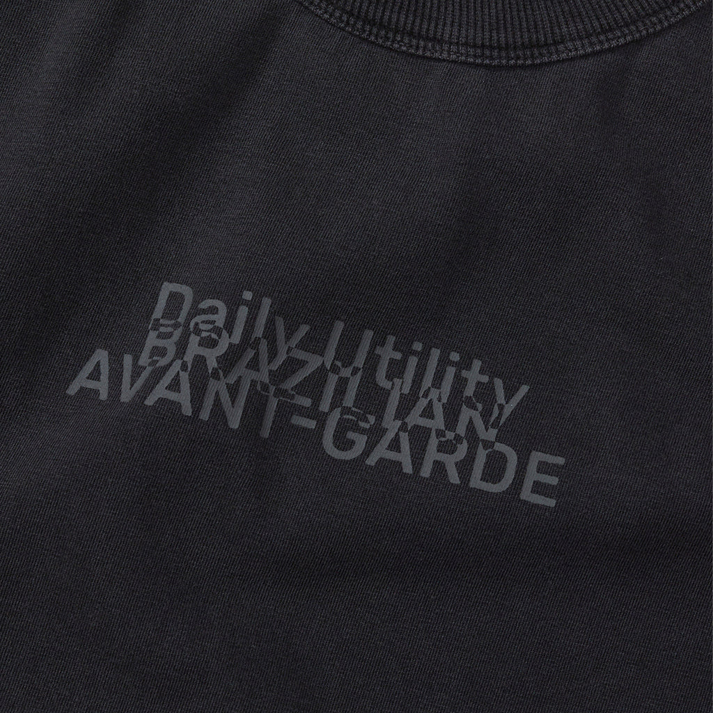 Camiseta “Avant-Garde Stoned” Preta