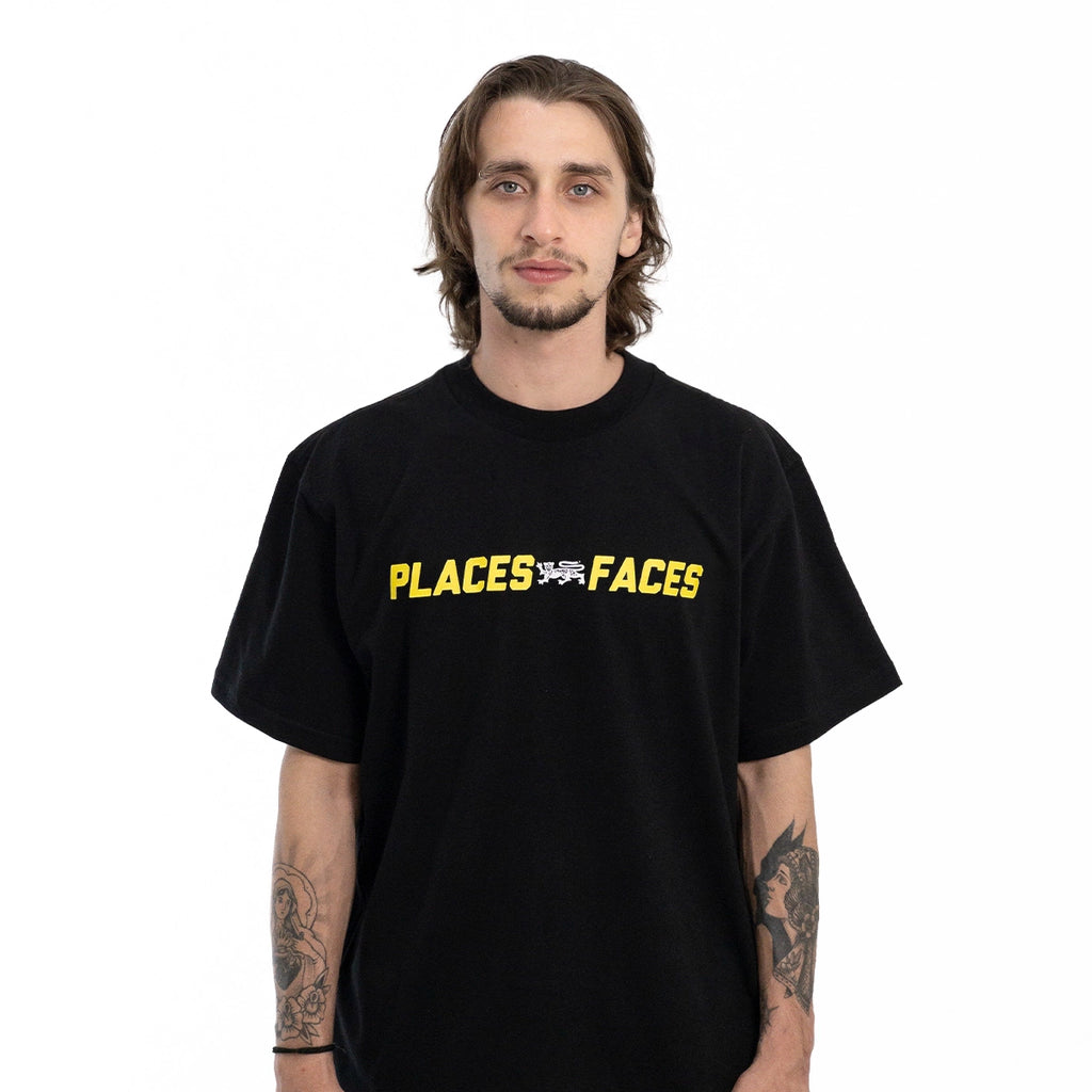 Camiseta "Logos" Preta