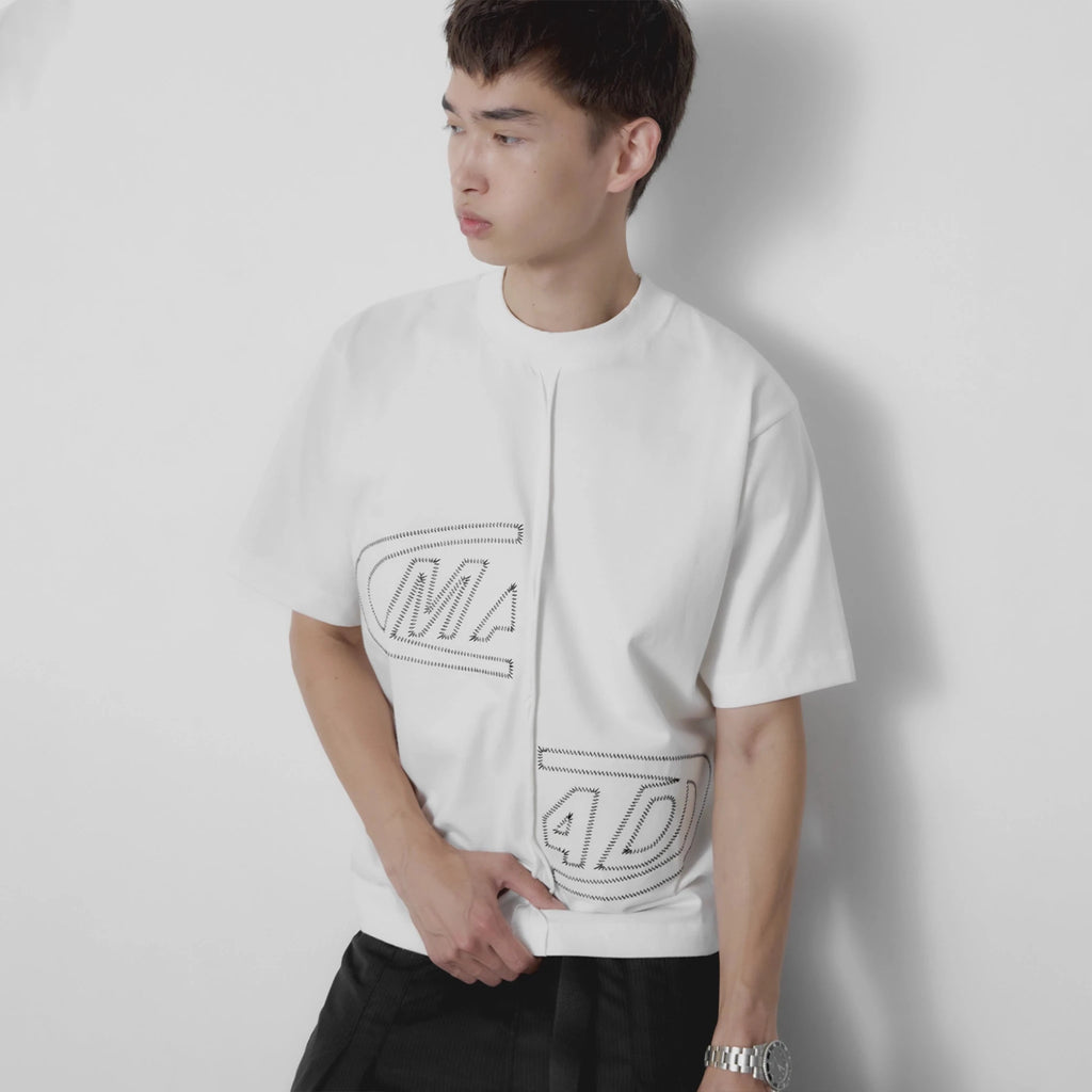 Camiseta "Portal Bordado 2.0" Branca - Drop Company