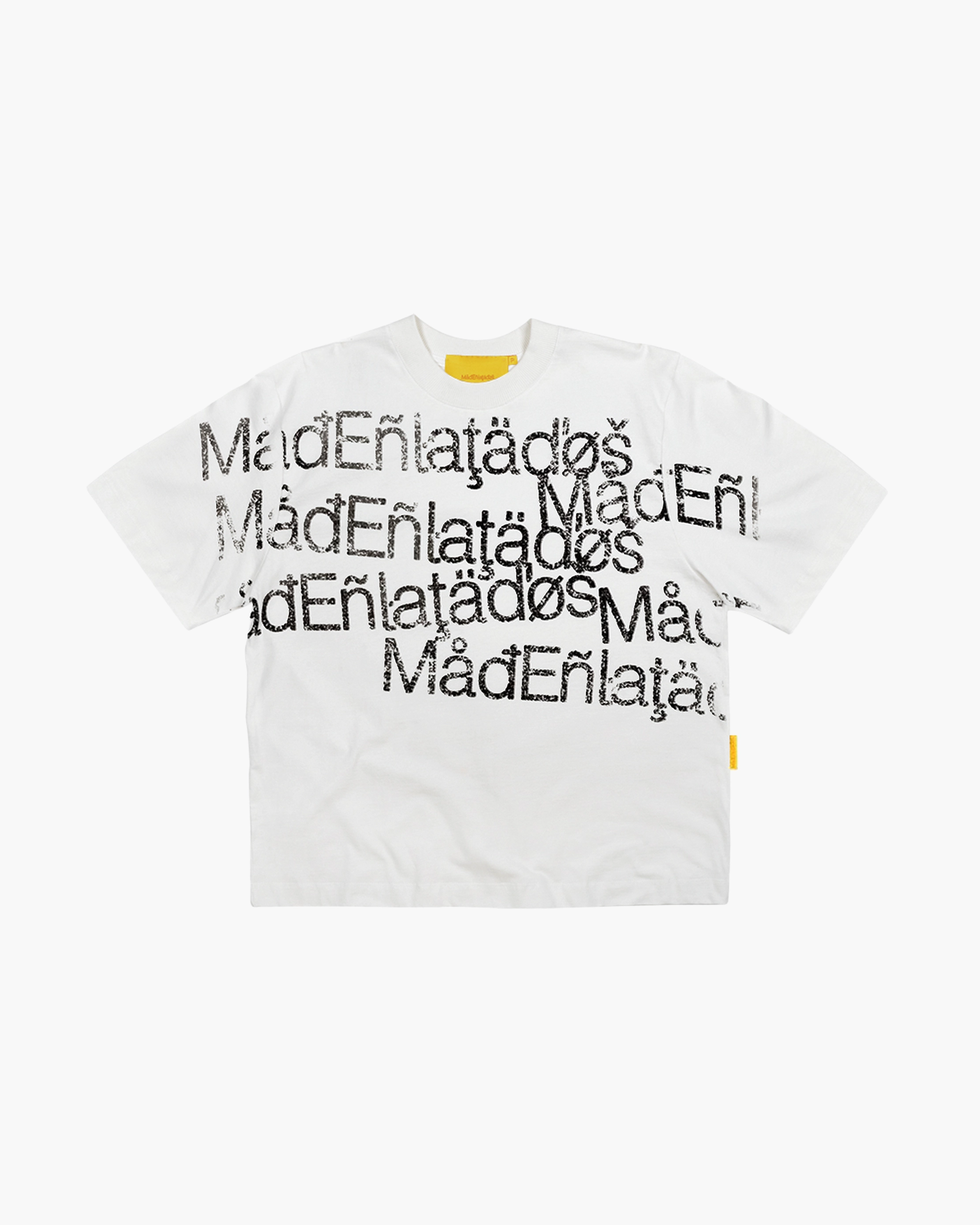 Camiseta "Caracteres" Branca