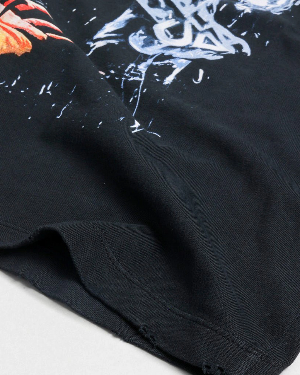 Camiseta “Under Heaven”