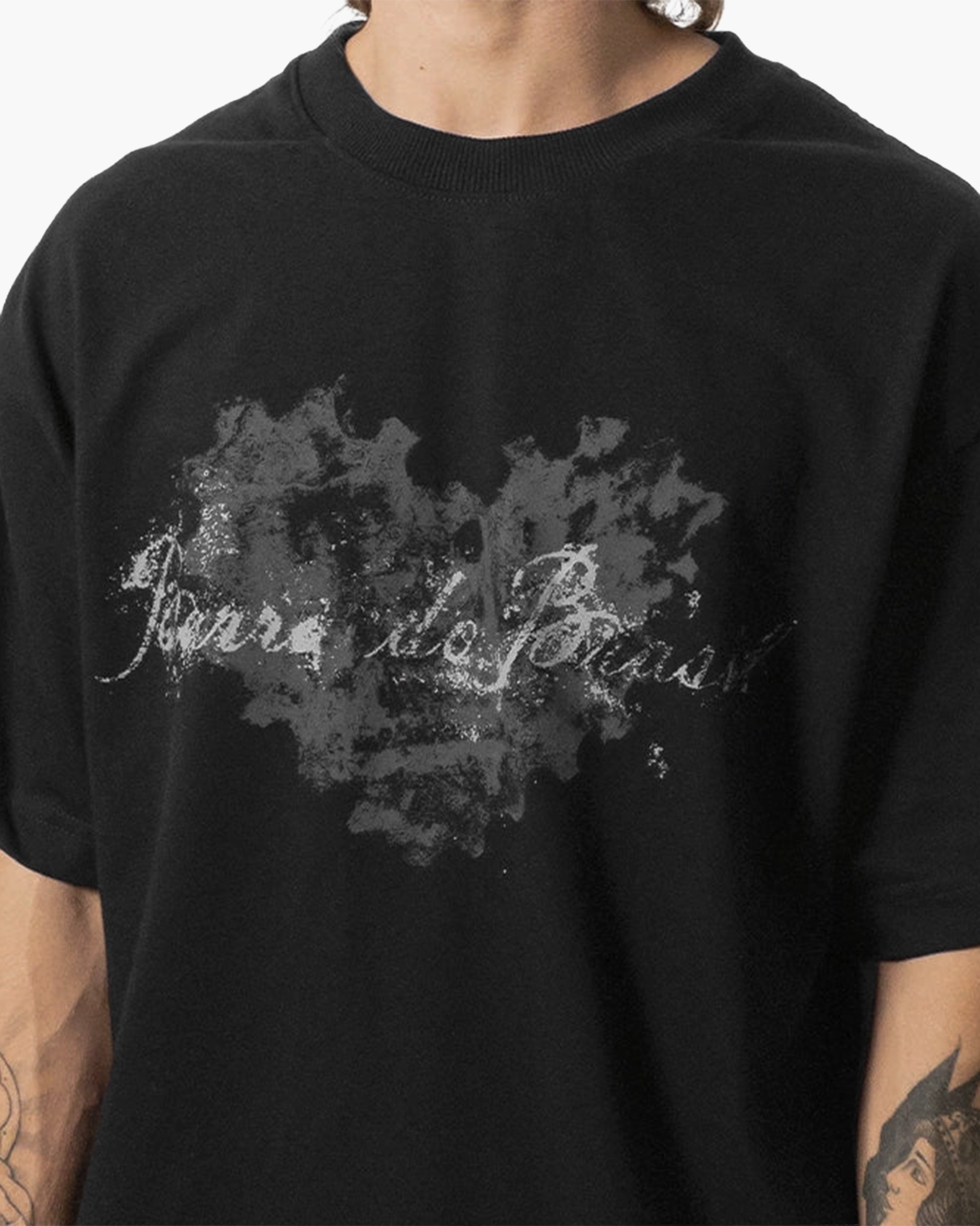 Camiseta "Coração Remix" Preta