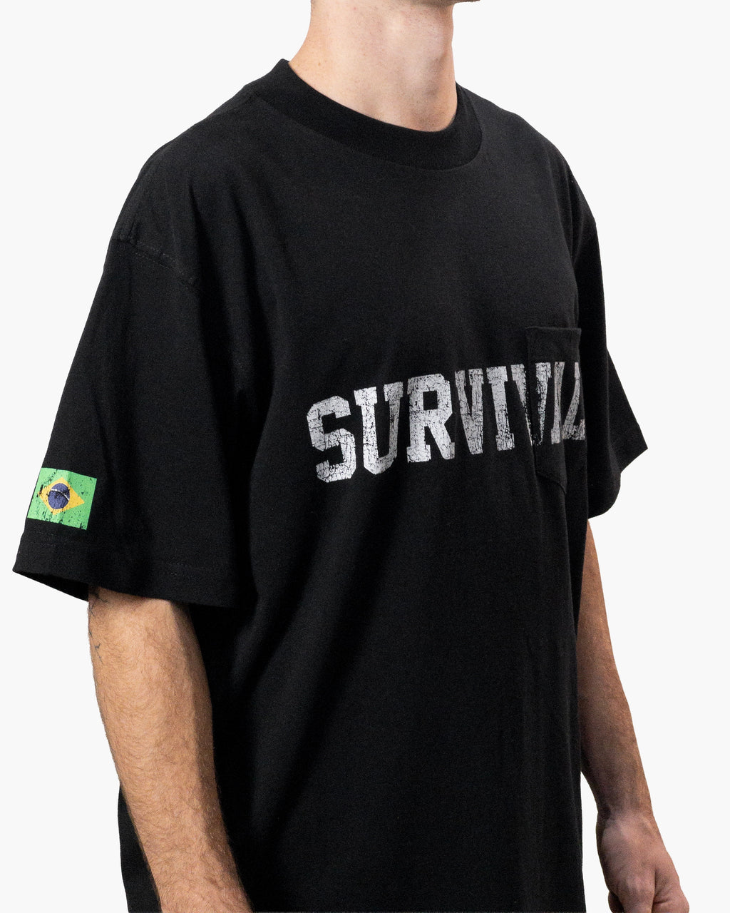 Camiseta "Guerra Pocket"