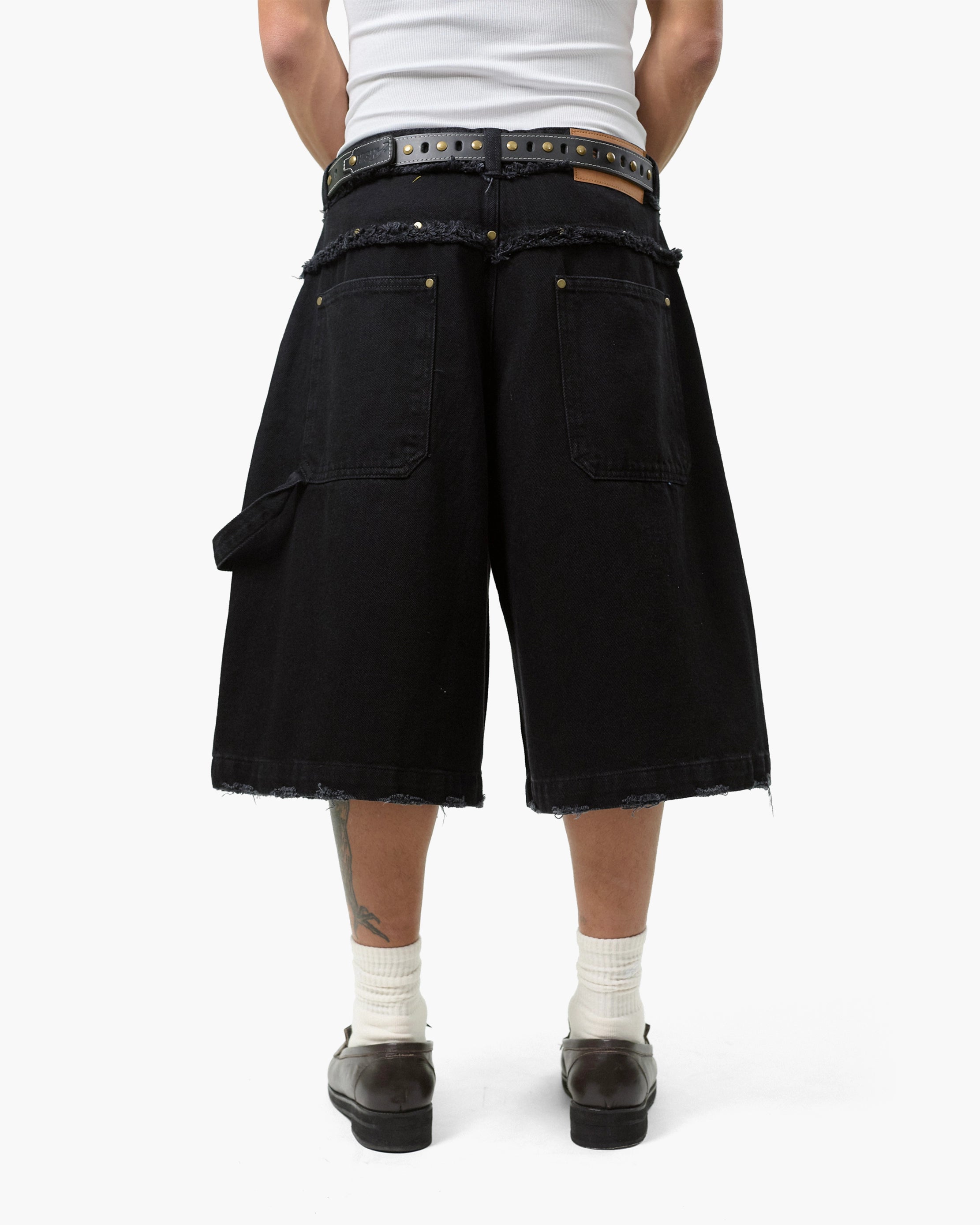 Bermuda Jeans "Desconstruída"
