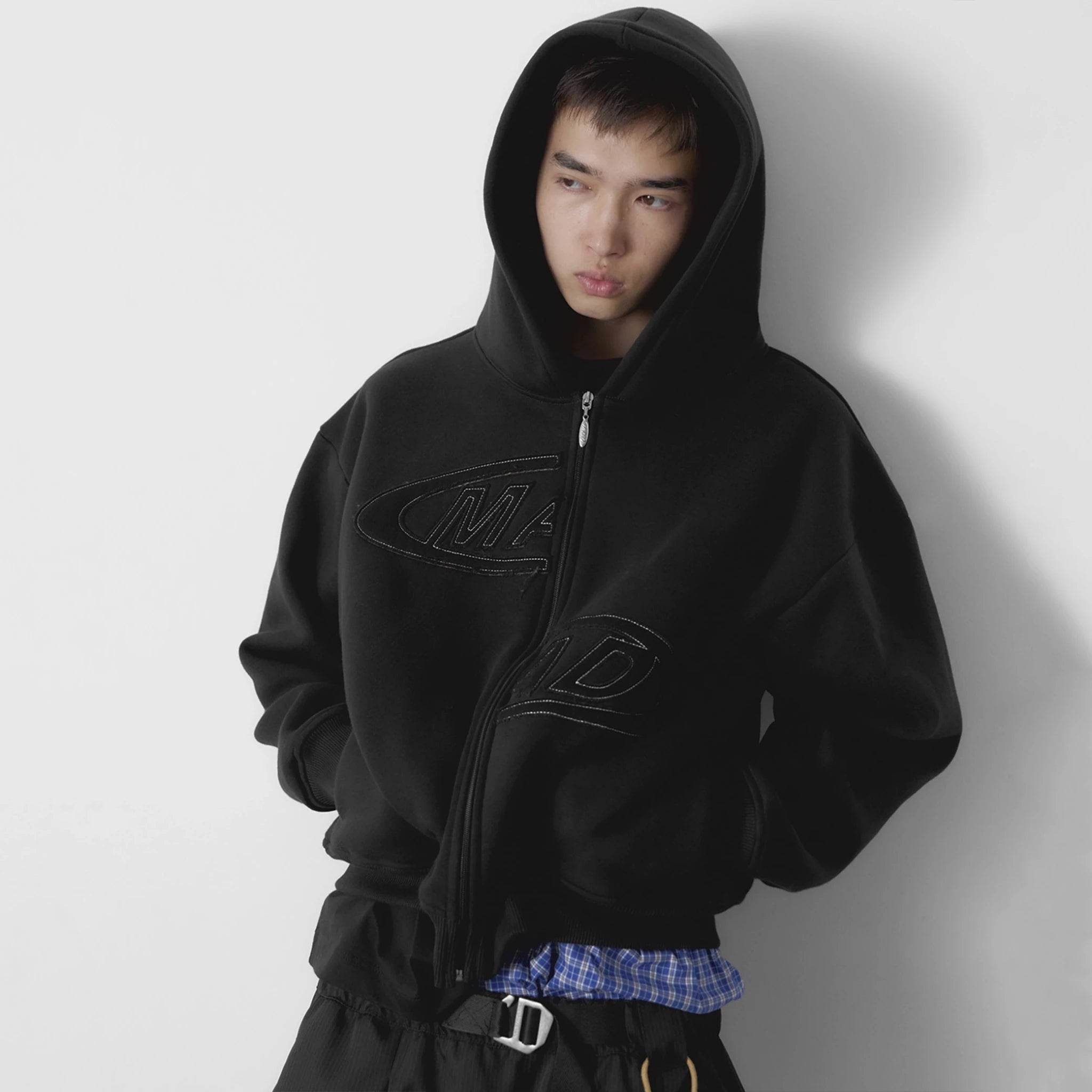 Moletom "Portal Bordado" Preto - Drop Company
