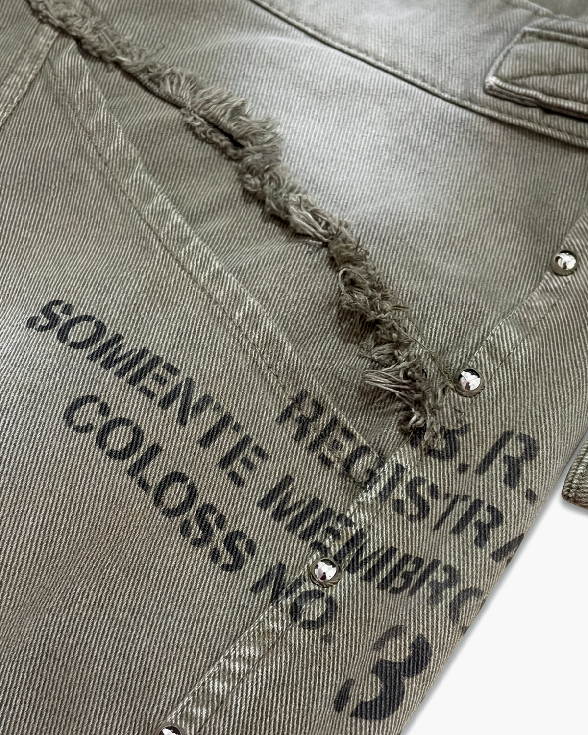 Bermuda "Surplus Stencil" Verde